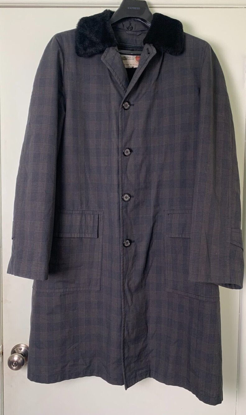 VTG ZERO KING Faux Fur Lined Over Coat Trench Sz 38 Made USA Water Repellent